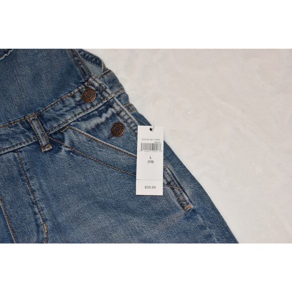 Gap Kids Denim Overall Shorts, NWT, Large Size 10, Medium Blue - Picture 2 of 6